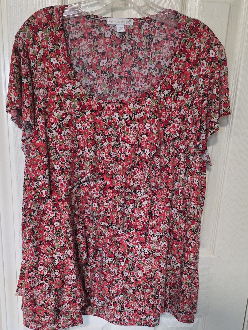Westport Red-Pink Floral Scoop Neck Tunic Top Ptp 26 Lots Of Stretch.